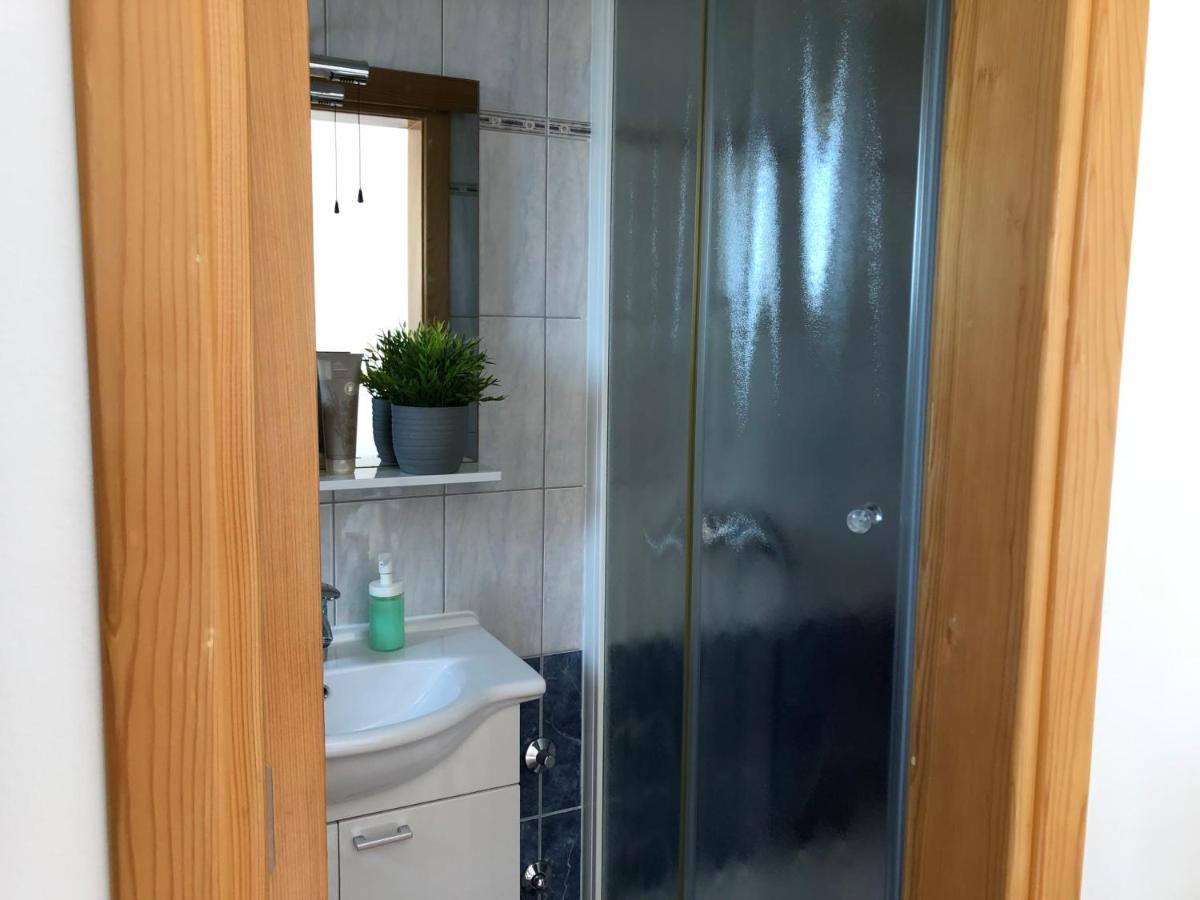 Apartments Delfini Sveti Filip i Jakov Eksteriør billede