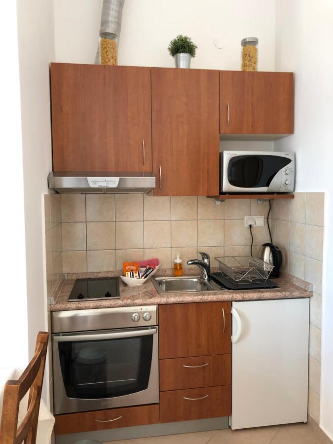 Apartments Delfini Sveti Filip i Jakov Eksteriør billede